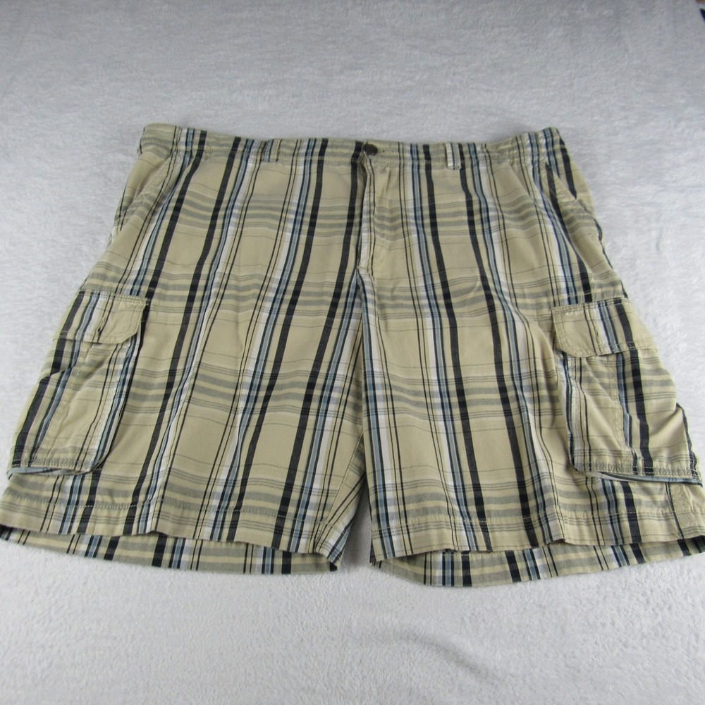 True Nation Cargo Mens Size 48 Tan Plaid 100% Cotton Multi Pocket Shorts